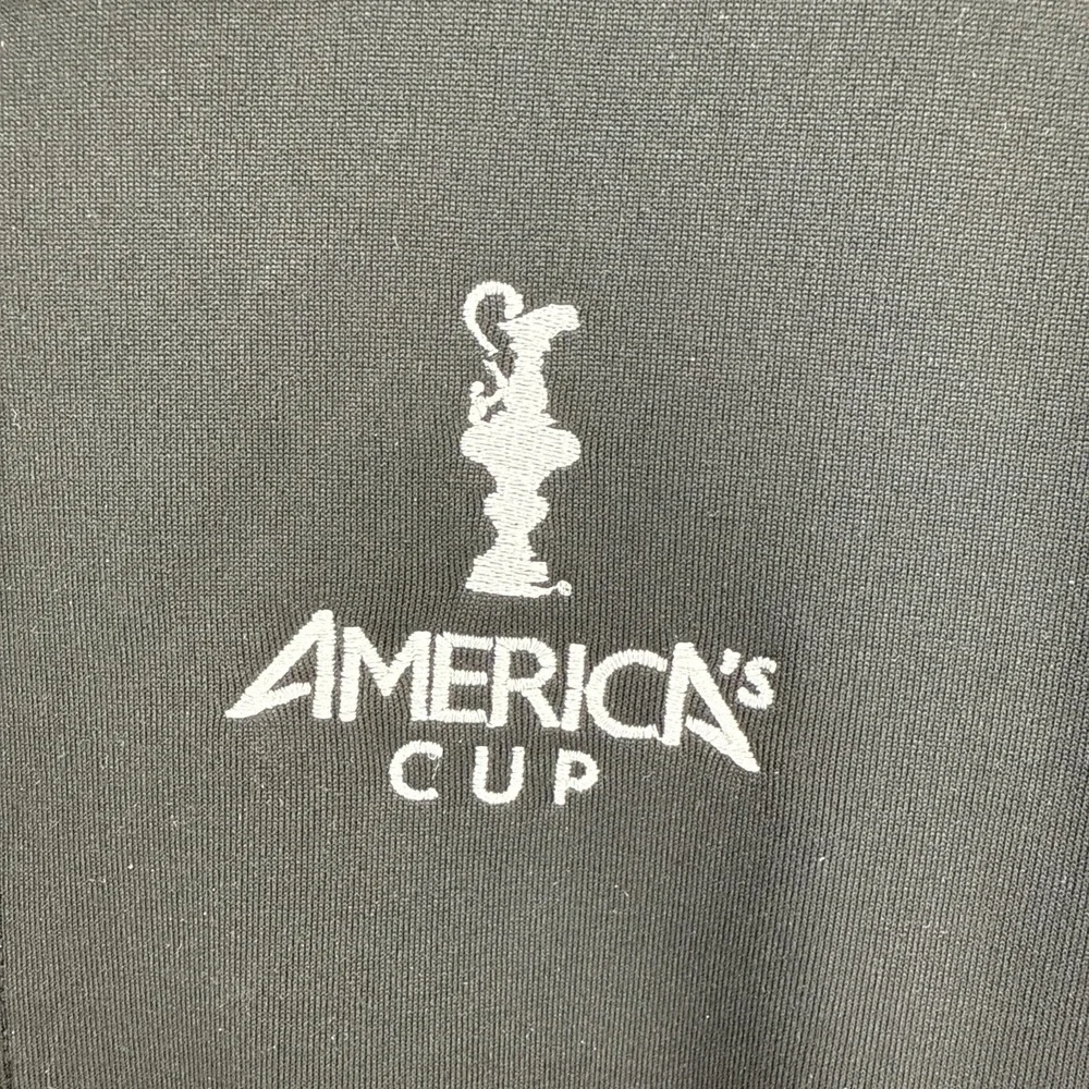 America's Cup Embroidered Level Wear Women's Size Medium Black Long Sleeve Zipup